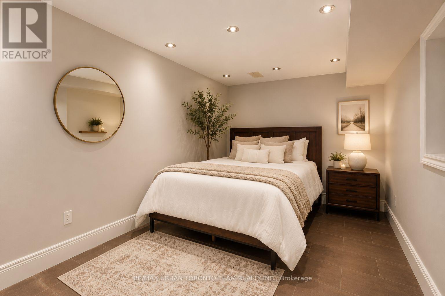 18 Draper Street, Toronto, Ontario  M5V 2M4 - Photo 29 - C13636790