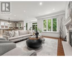 131 ESTELLE AVENUE, Toronto, Ontario