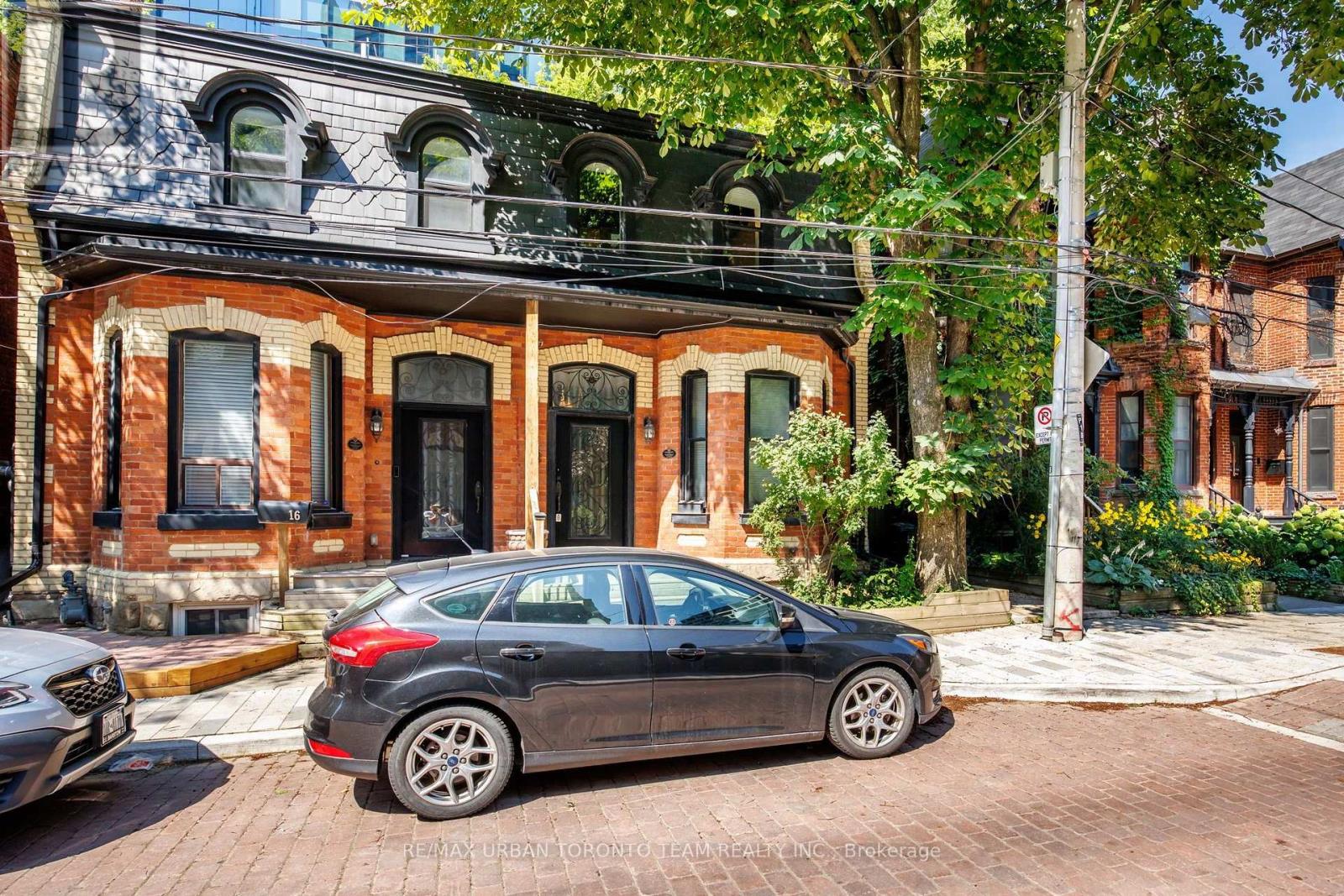 18 Draper Street, Toronto, Ontario  M5V 2M4 - Photo 37 - C13636790