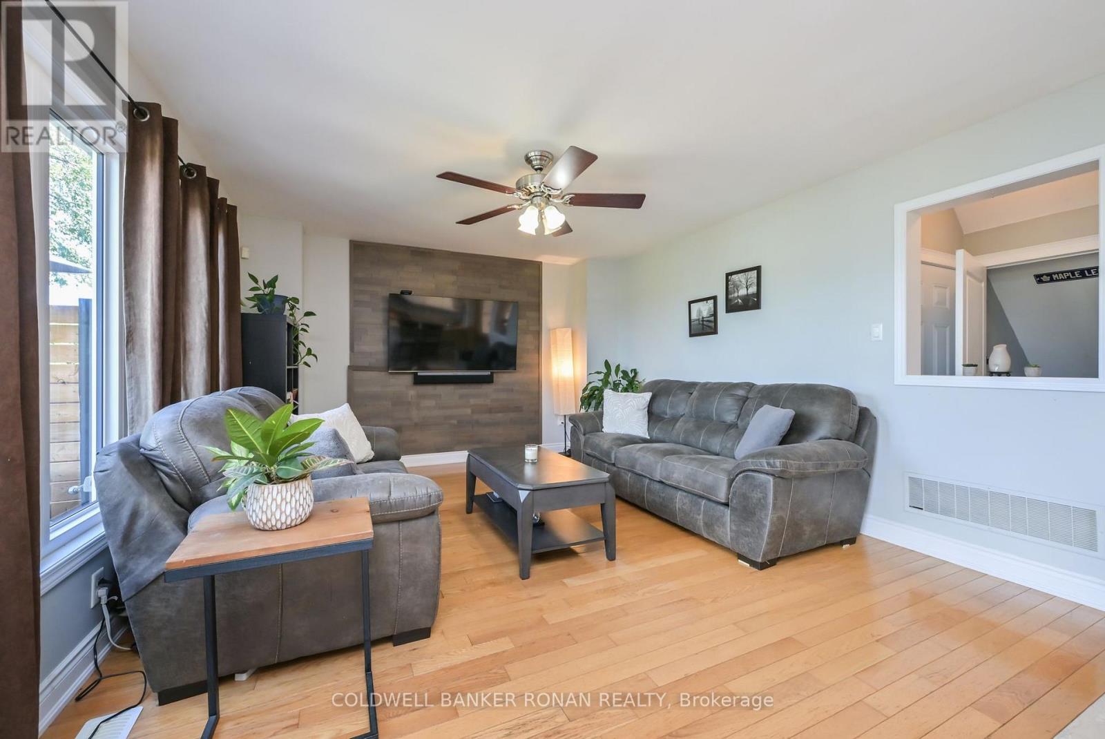 20 John W Taylor Avenue, New Tecumseth, Ontario  L9R 0B3 - Photo 12 - N13701774