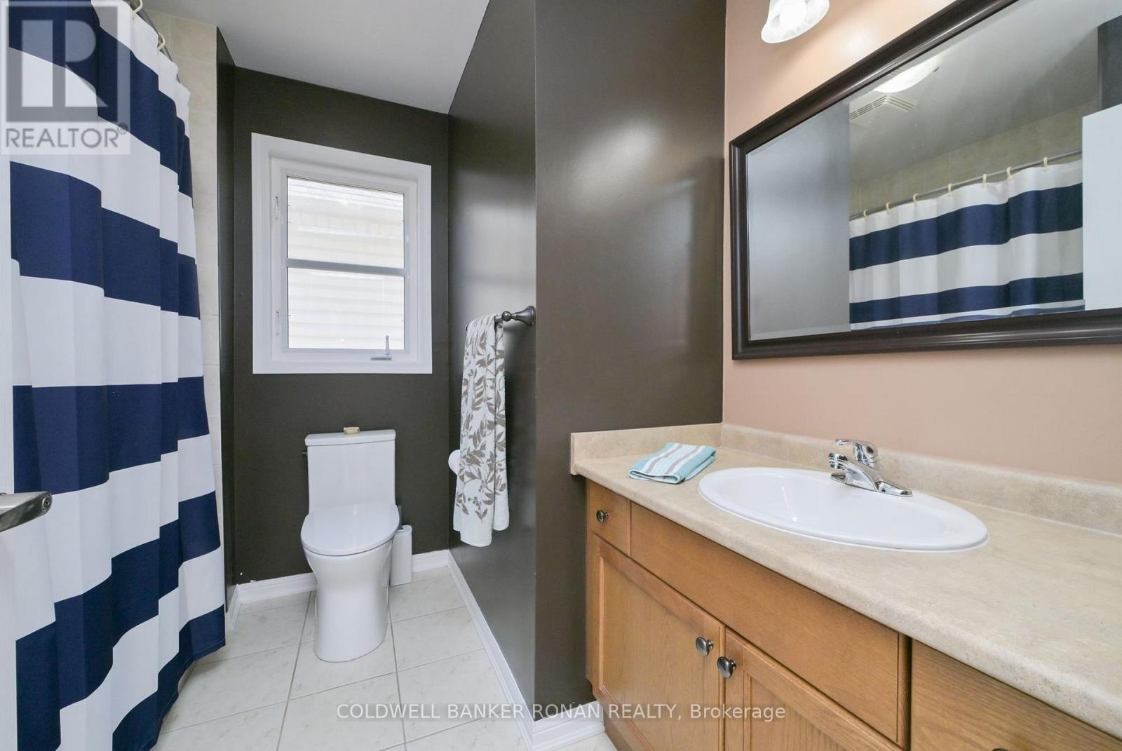 20 John W Taylor Avenue, New Tecumseth, Ontario  L9R 0B3 - Photo 21 - N13701774