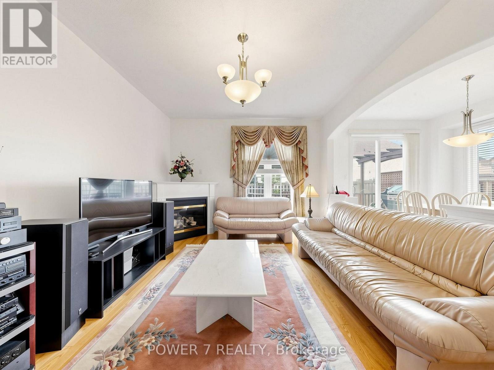 16 Barkwood Hollow, Markham, Ontario  L6C 2J9 - Photo 23 - N13701916