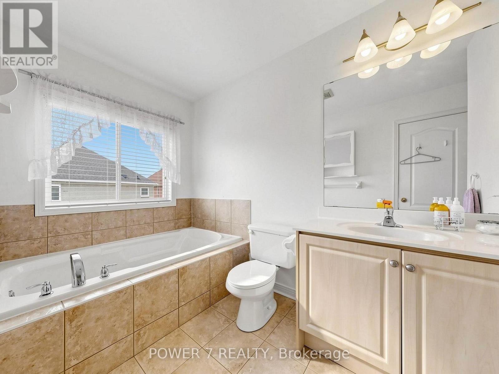 16 Barkwood Hollow, Markham, Ontario  L6C 2J9 - Photo 36 - N13701916