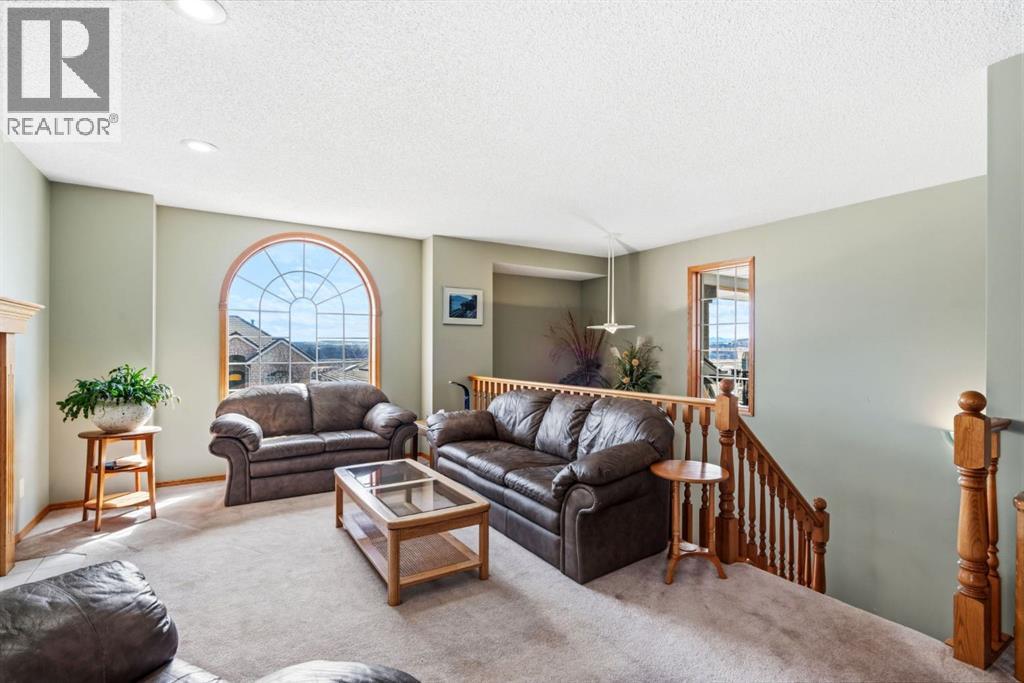 48 Headlands Close, Cochrane, Alberta  T4C 1M3 - Photo 9 - A2338171
