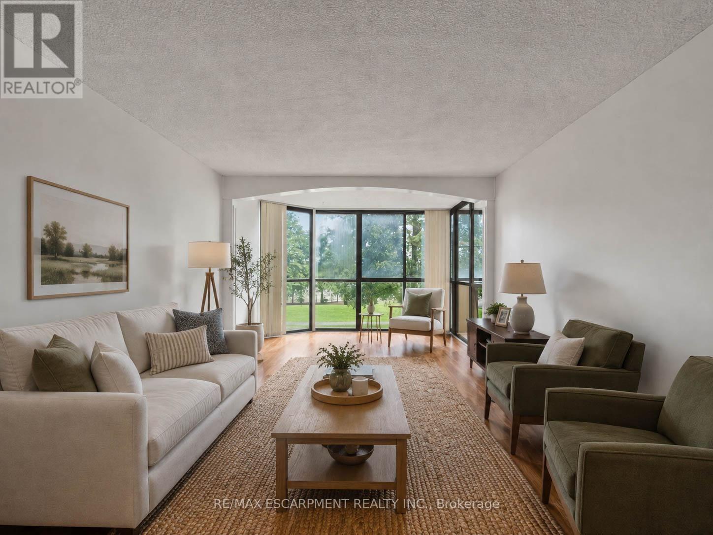 202 - 1230 Marlborough Court, Oakville, Ontario  L6H 3K6 - Photo 11 - W13701794