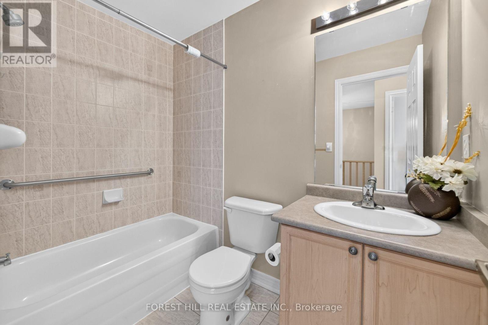 3549 Eglinton Avenue W, Mississauga, Ontario  L5M 7T3 - Photo 23 - W13701814