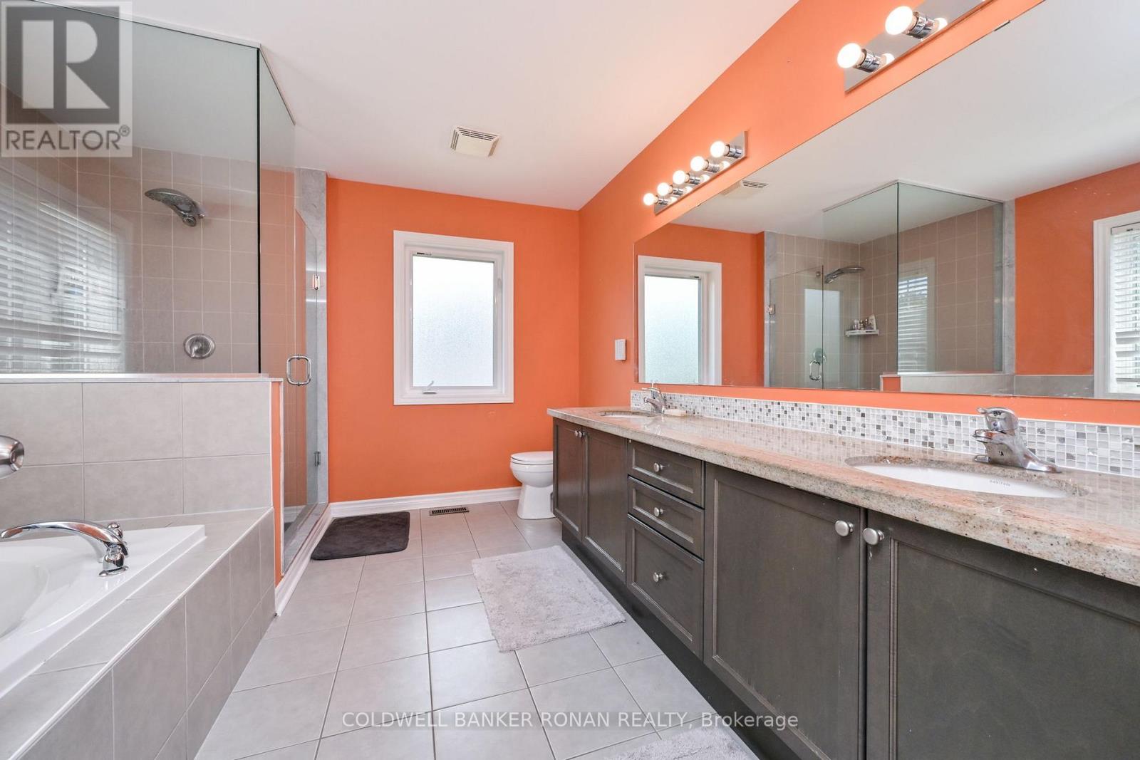 2375 Glenwood School Drive, Burlington, Ontario  L7R 3R9 - Photo 16 - W13701822