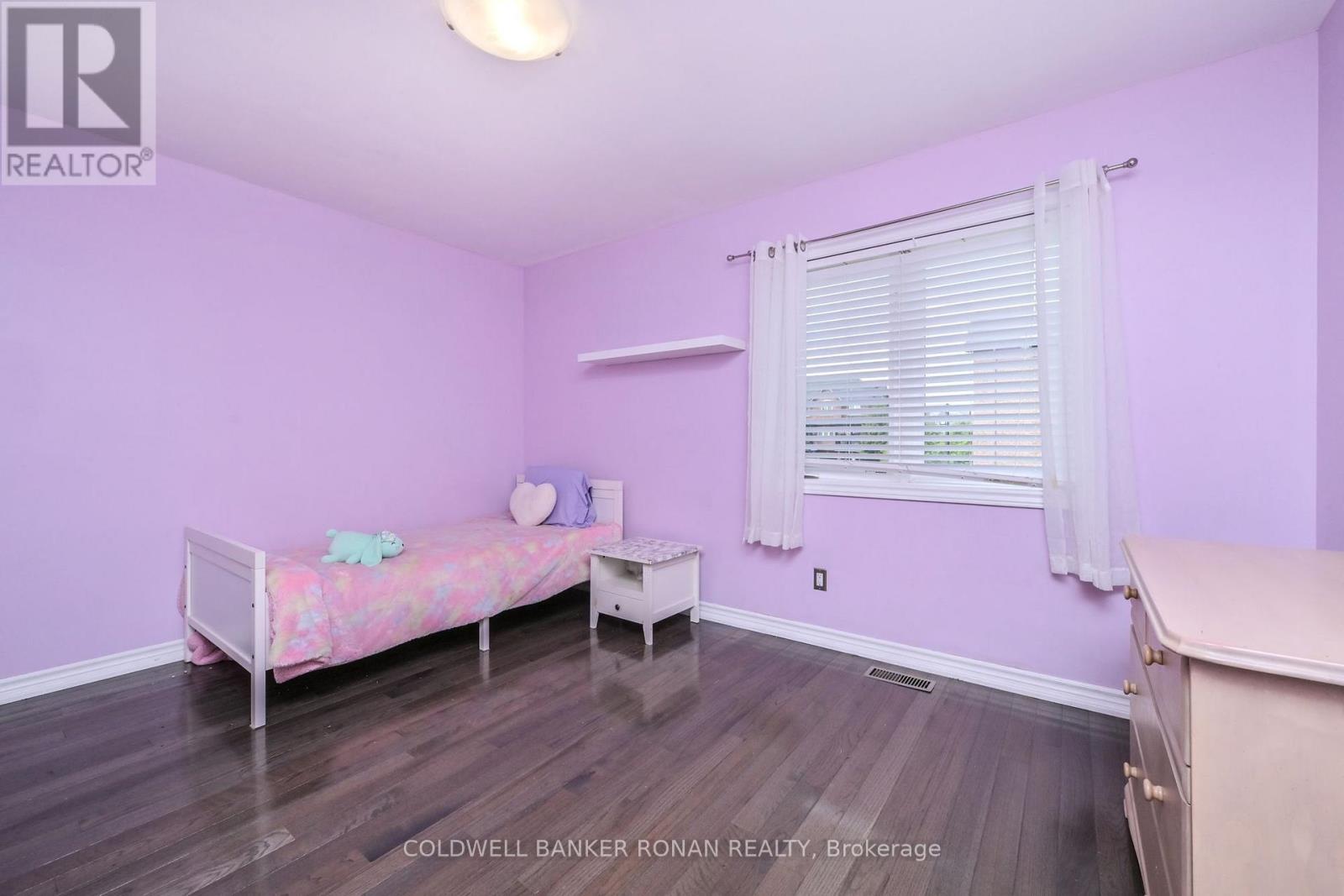 2375 Glenwood School Drive, Burlington, Ontario  L7R 3R9 - Photo 23 - W13701822