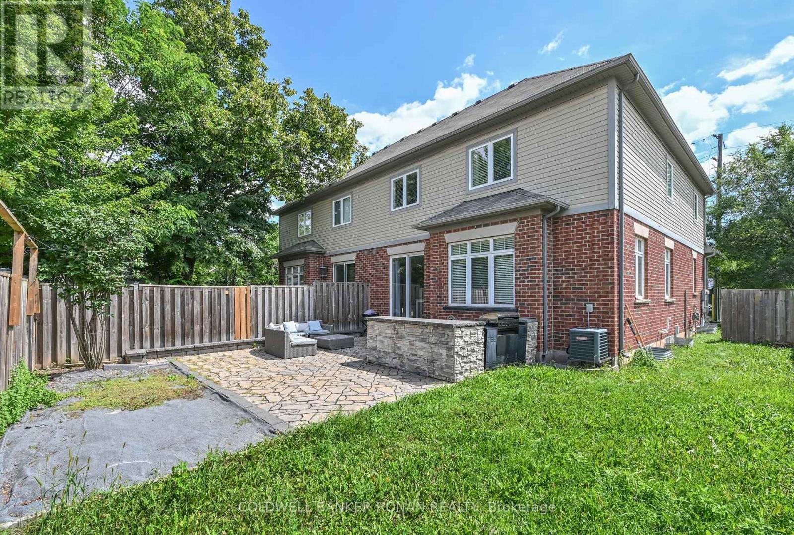 2375 Glenwood School Drive, Burlington, Ontario  L7R 3R9 - Photo 29 - W13701822