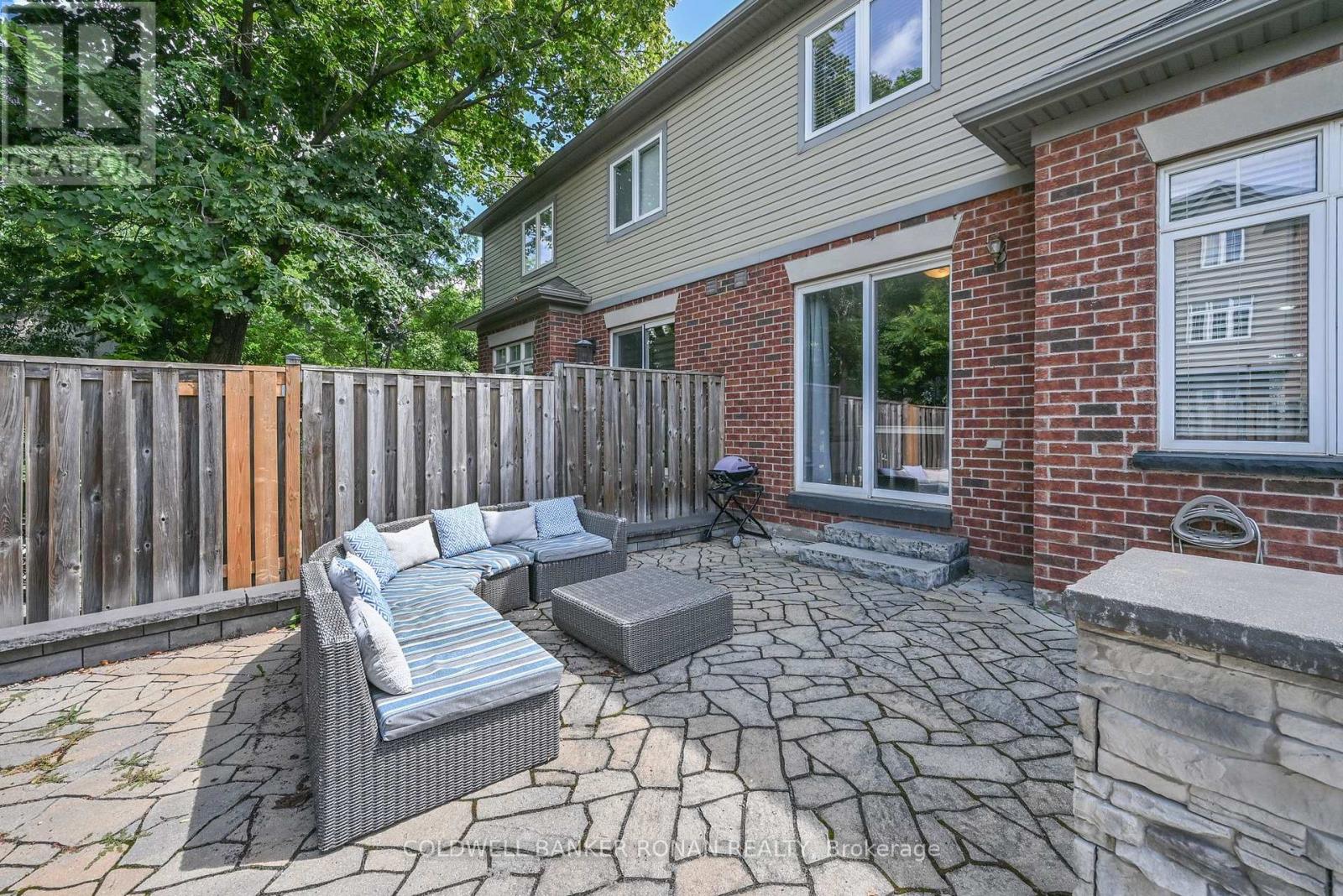 2375 Glenwood School Drive, Burlington, Ontario  L7R 3R9 - Photo 30 - W13701822