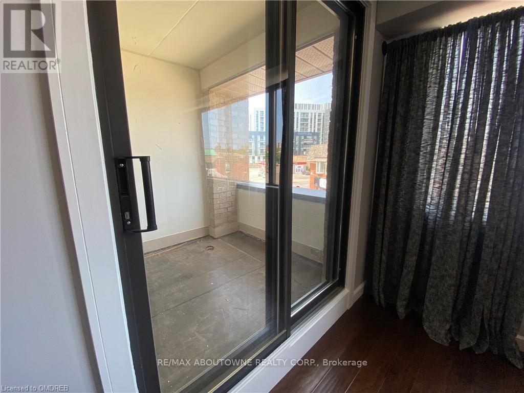 305 - 100 Bronte Road, Oakville, Ontario L6L 6L5 - Photo 13 - W13701828