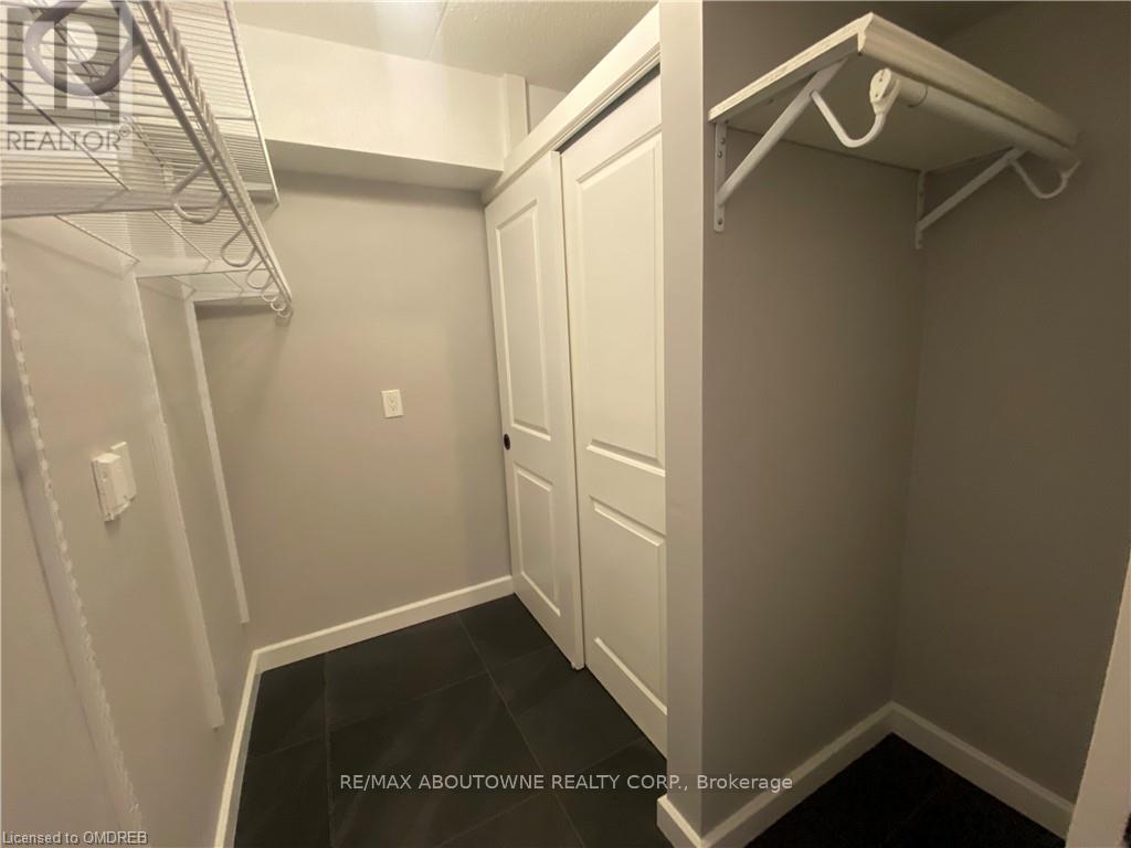 305 - 100 Bronte Road, Oakville, Ontario L6L 6L5 - Photo 15 - W13701828