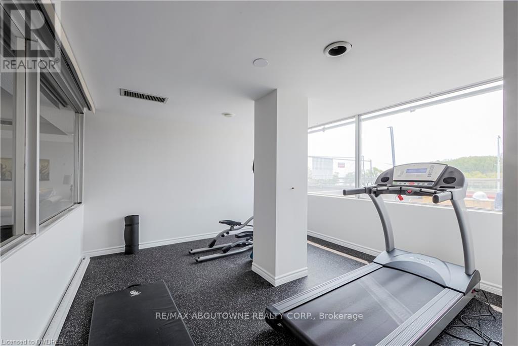 305 - 100 Bronte Road, Oakville, Ontario L6L 6L5 - Photo 18 - W13701828