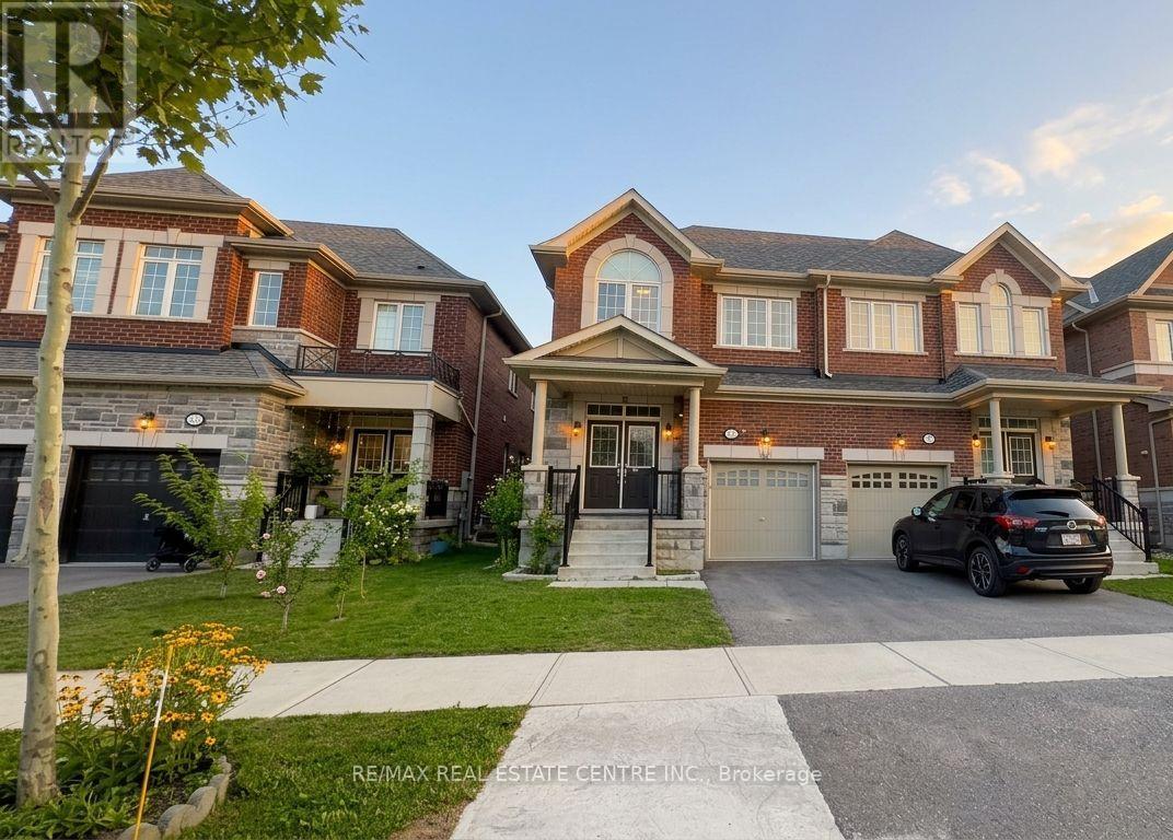 106 Branigan Crescent, Halton Hills, Ontario  L7G 0M8 - Photo 1 - W13701848