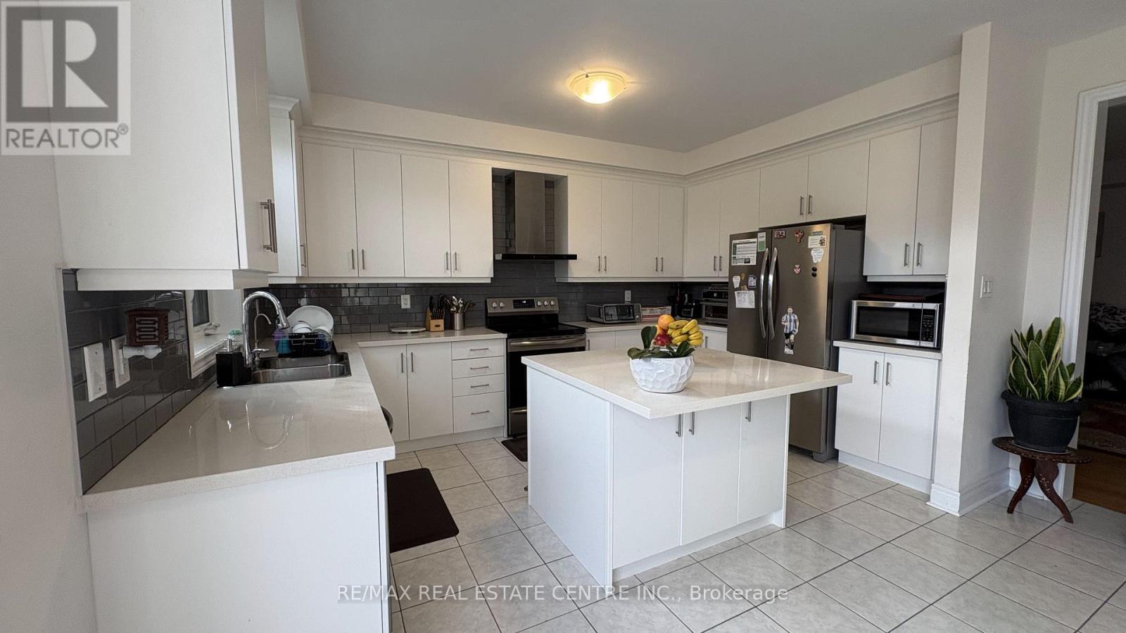 106 Branigan Crescent, Halton Hills, Ontario  L7G 0M8 - Photo 18 - W13701848