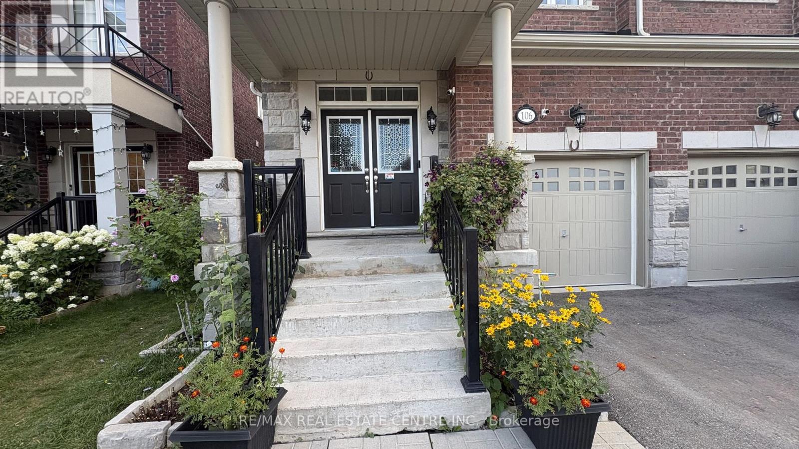 106 Branigan Crescent, Halton Hills, Ontario  L7G 0M8 - Photo 3 - W13701848