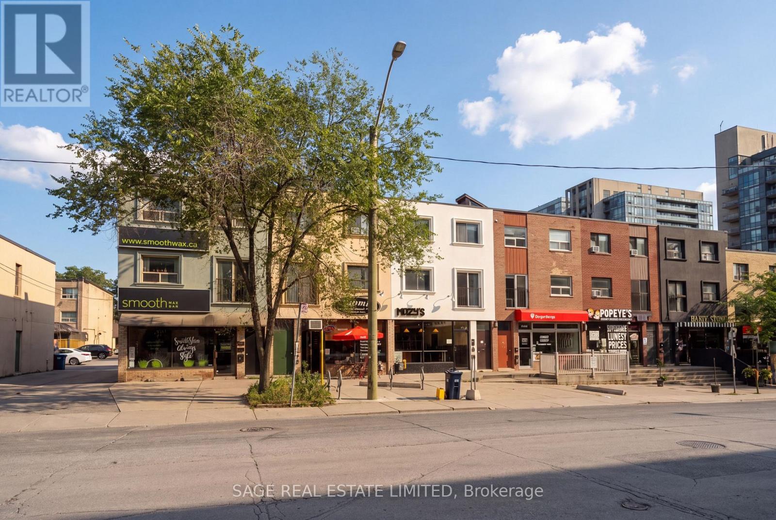 B - 112 Atlantic Avenue, Toronto, Ontario M6K 1X9 - Photo 2 - W13701850