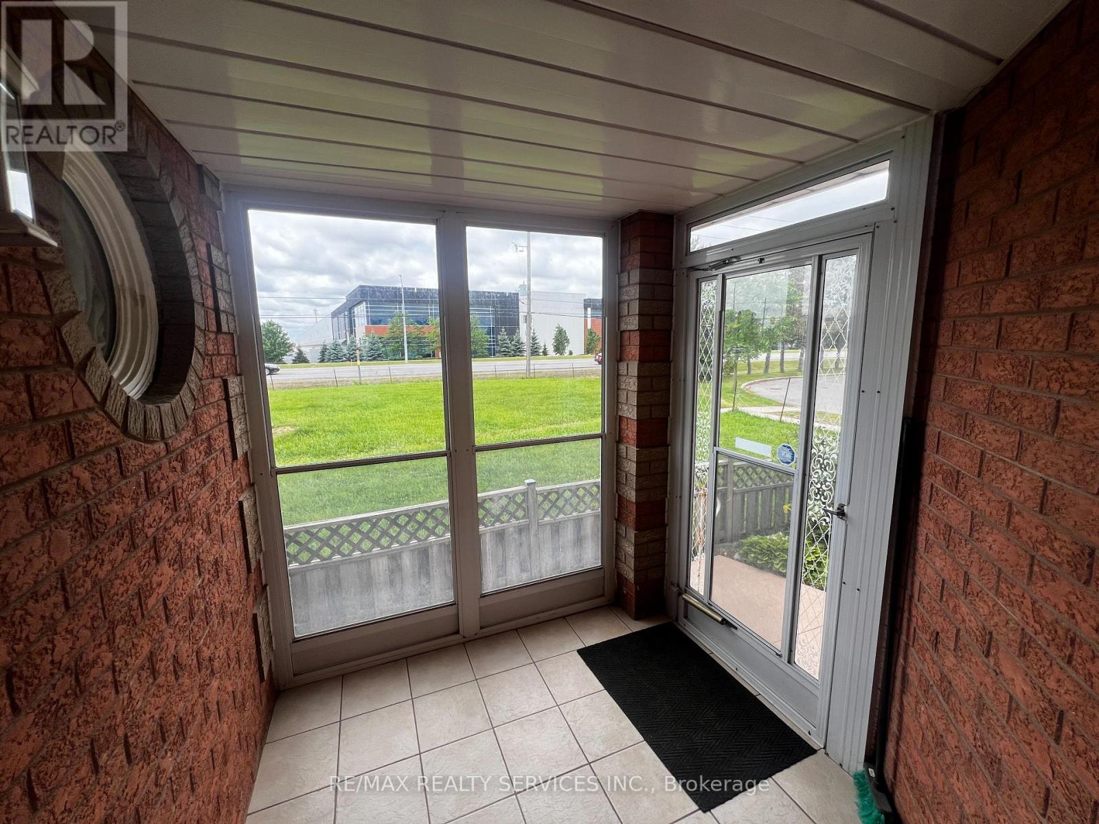 59 Stanwell Drive, Brampton, Ontario  L6Z 3Y8 - Photo 14 - W13701854
