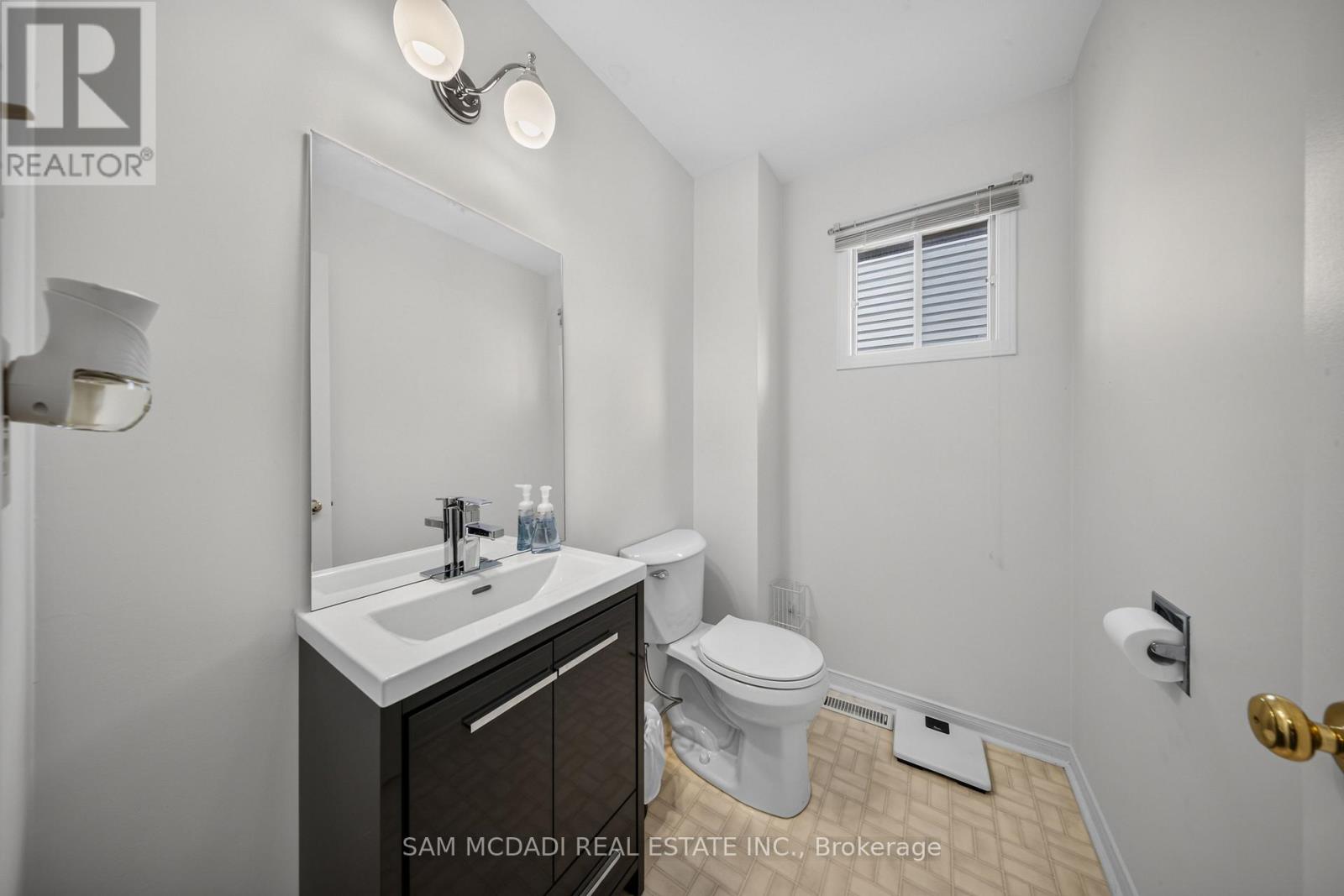 6200 Prairie Circle, Mississauga, Ontario  L5N 5Y4 - Photo 17 - W13701904