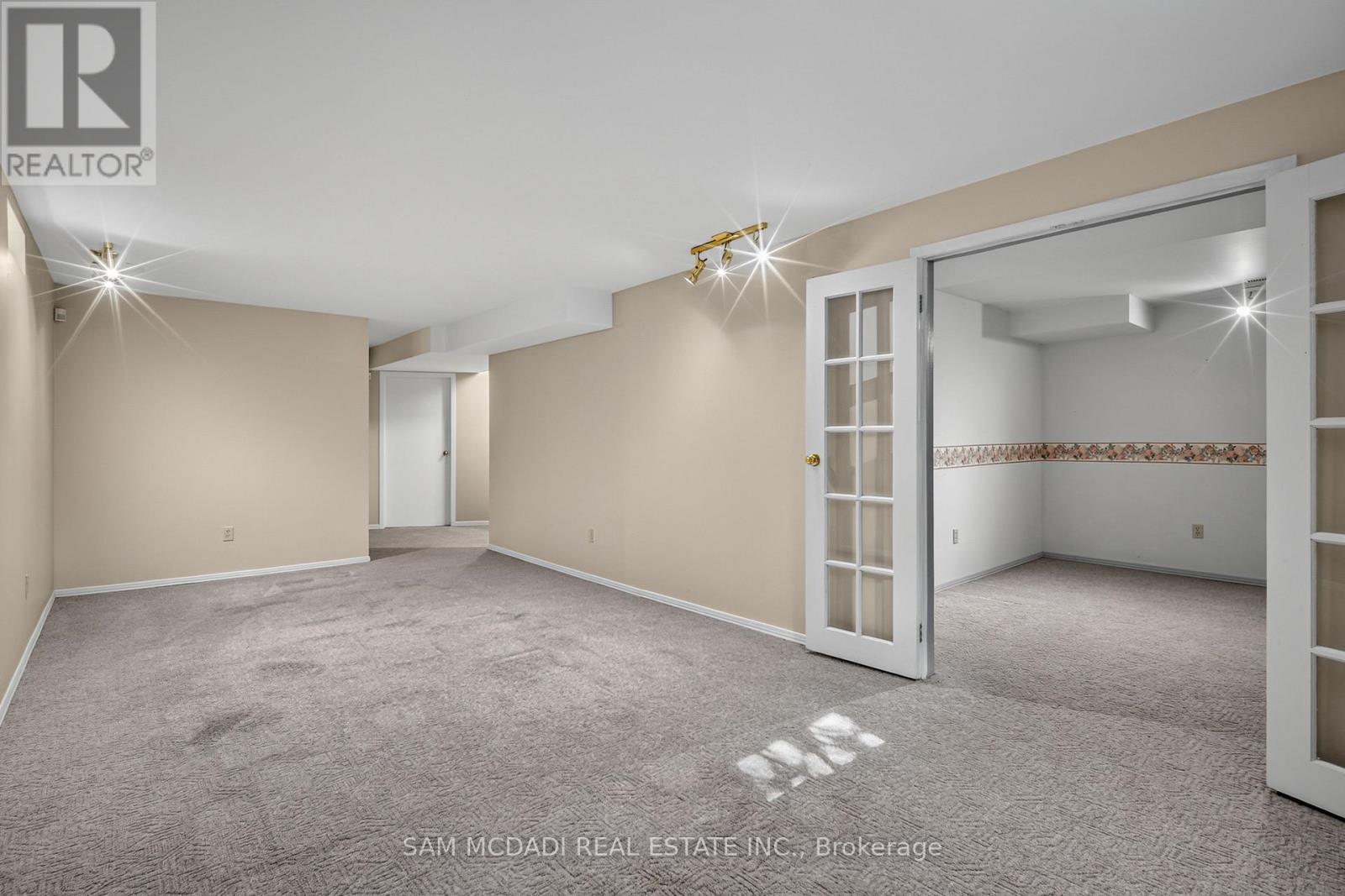 6200 Prairie Circle, Mississauga, Ontario  L5N 5Y4 - Photo 35 - W13701904