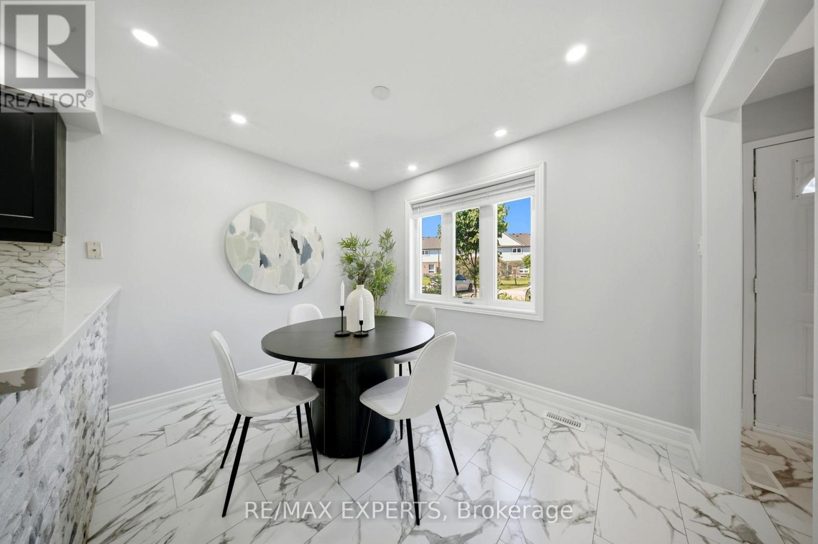 113 - 5910 Greensboro Drive, Mississauga, Ontario  L5M 5Z6 - Photo 5 - W13701908