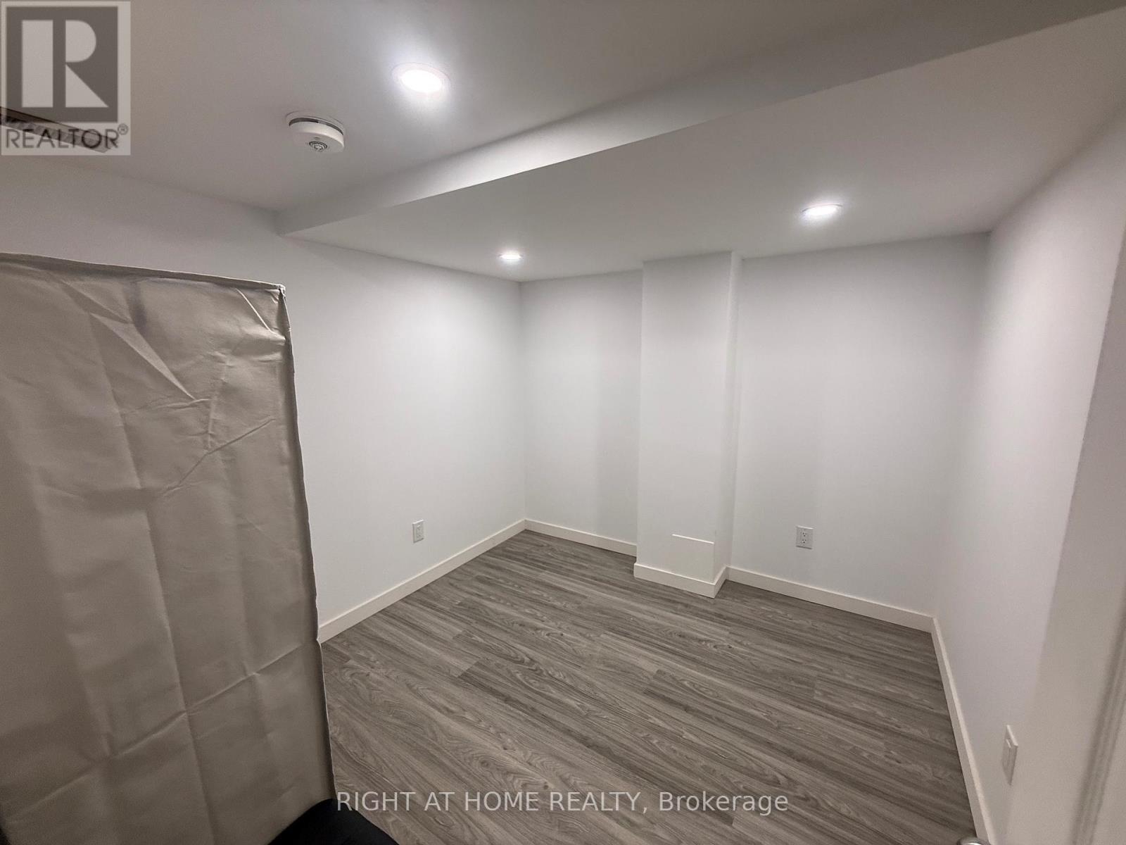Basement - 4802 Bluefeather Lane, Mississauga, Ontario L5R 0E2 - Photo 12 - W13701928
