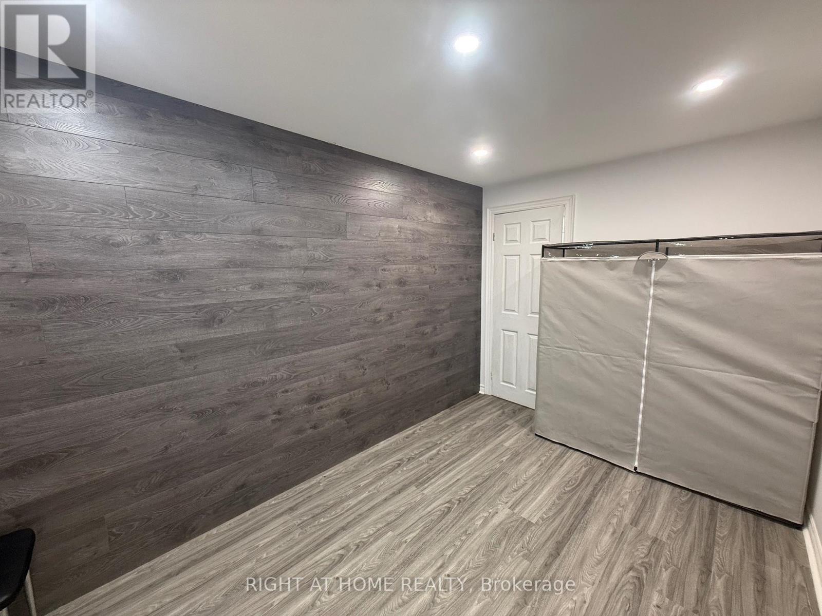 Basement - 4802 Bluefeather Lane, Mississauga, Ontario L5R 0E2 - Photo 9 - W13701928