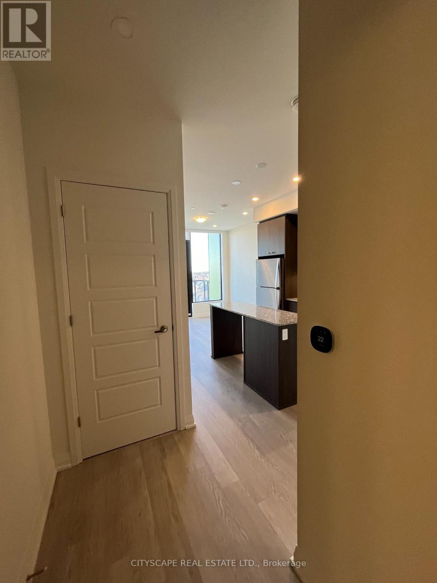 705 - 1415 Dundas Street E, Oakville, Ontario  L6H 8A4 - Photo 4 - W13701936