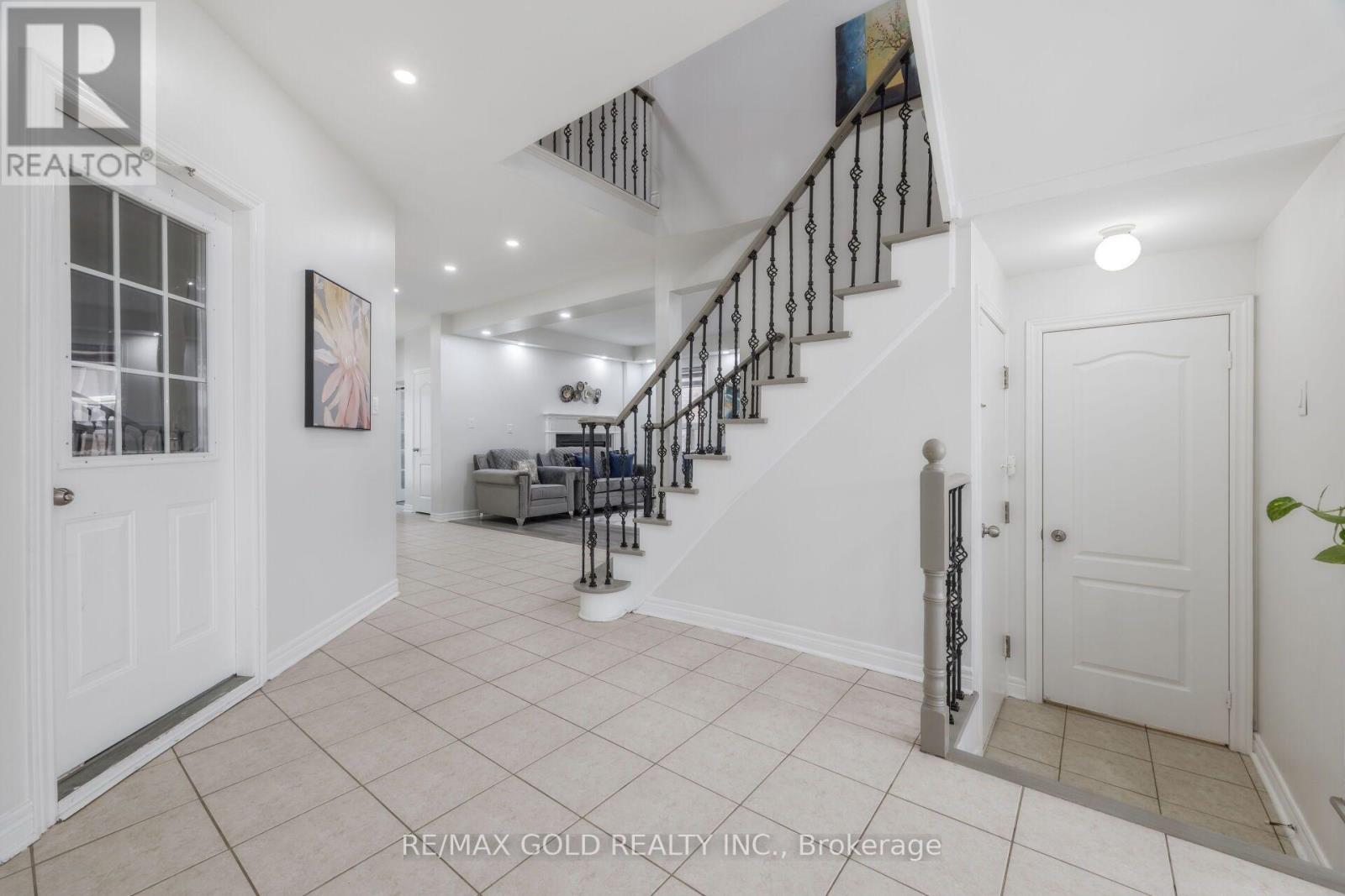50 Northface Crescent, Brampton, Ontario  L6R 2Y2 - Photo 26 - W13701952