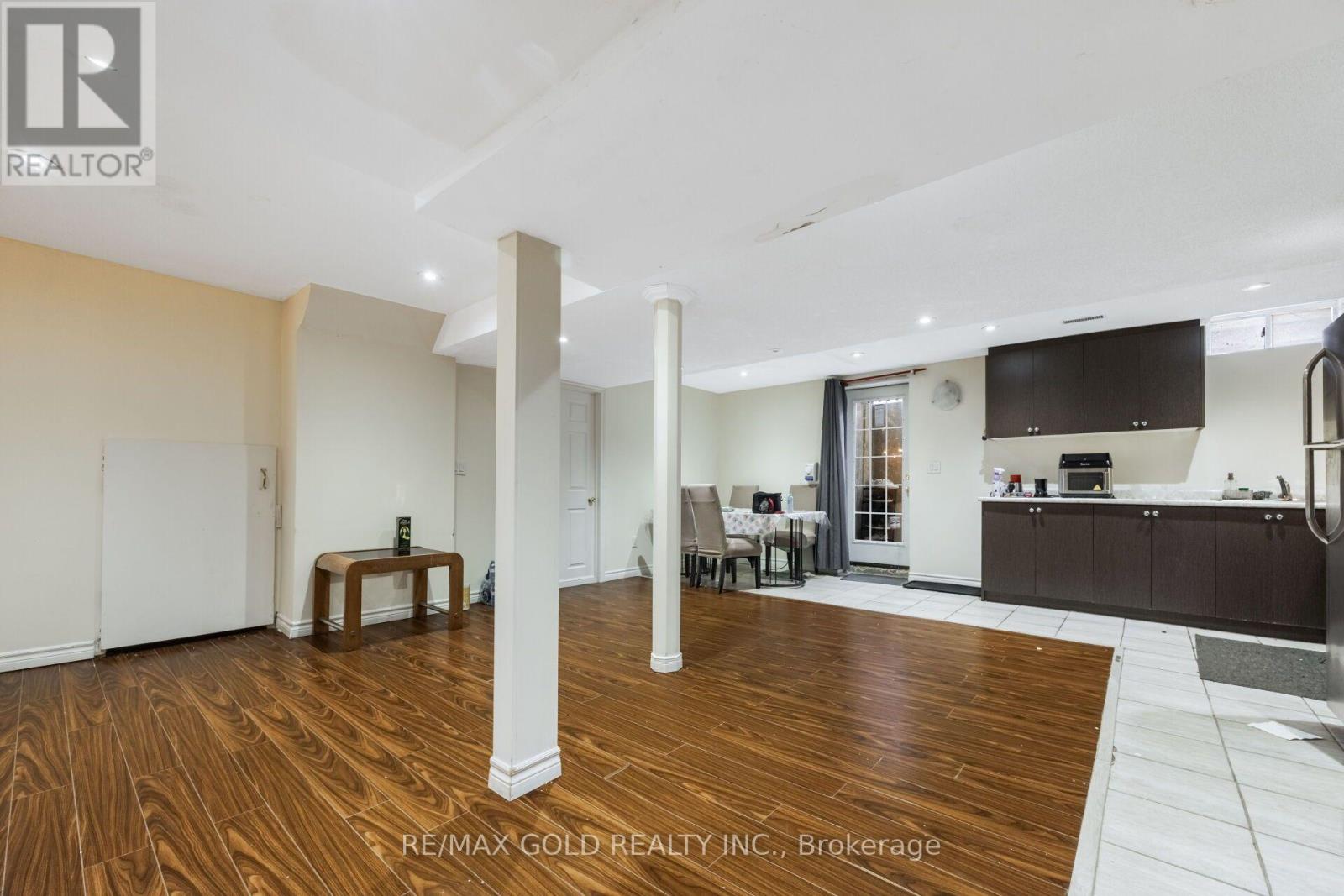 50 Northface Crescent, Brampton, Ontario  L6R 2Y2 - Photo 37 - W13701952
