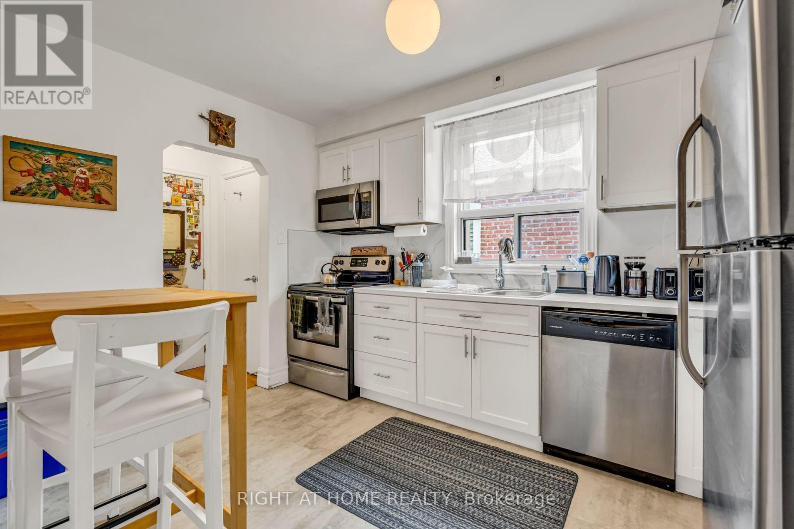 497 Nairn Avenue, Toronto, Ontario  M6E 4J2 - Photo 21 - W13702004
