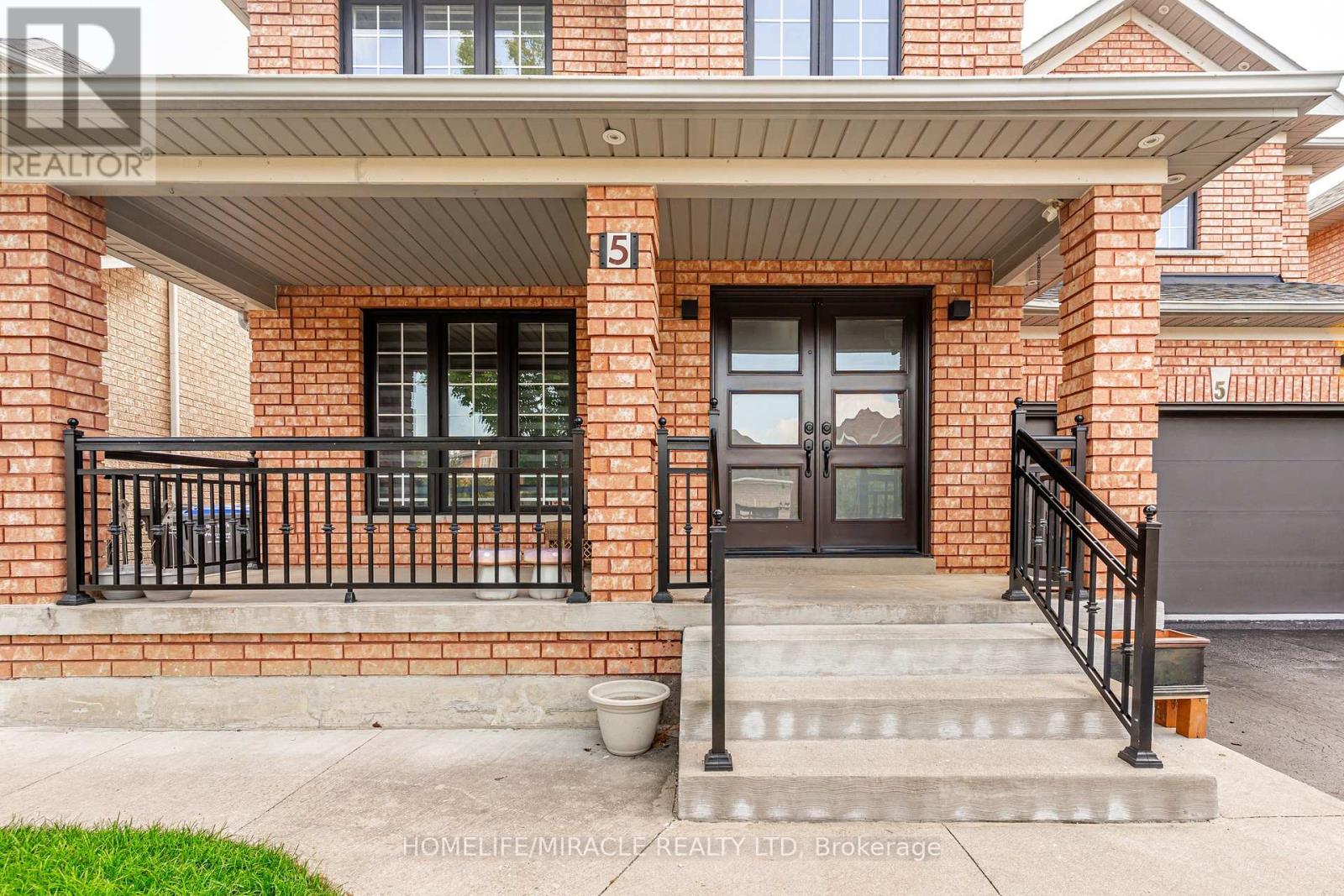 5 Octillo Boulevard, Brampton, Ontario  L6R 2P7 - Photo 4 - W13702010