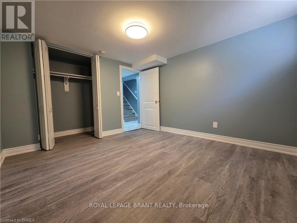 32 Forest Road, Brantford, Ontario  N3S 6W2 - Photo 21 - X13701778