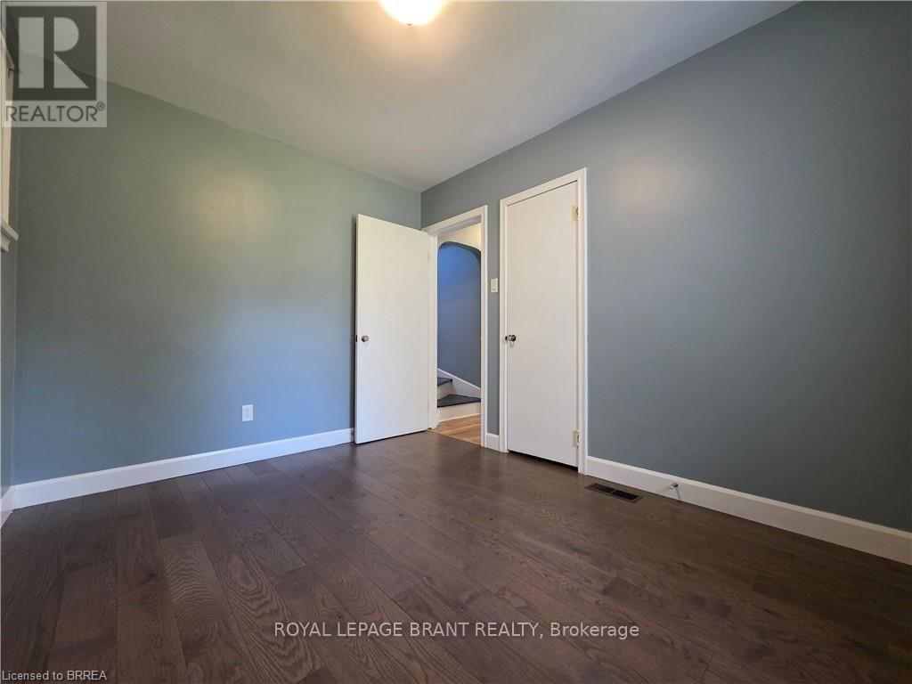 32 Forest Road, Brantford, Ontario  N3S 6W2 - Photo 32 - X13701778