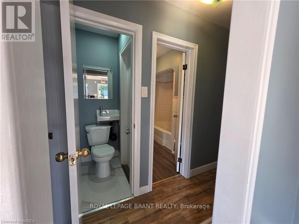 32 Forest Road, Brantford, Ontario  N3S 6W2 - Photo 35 - X13701778