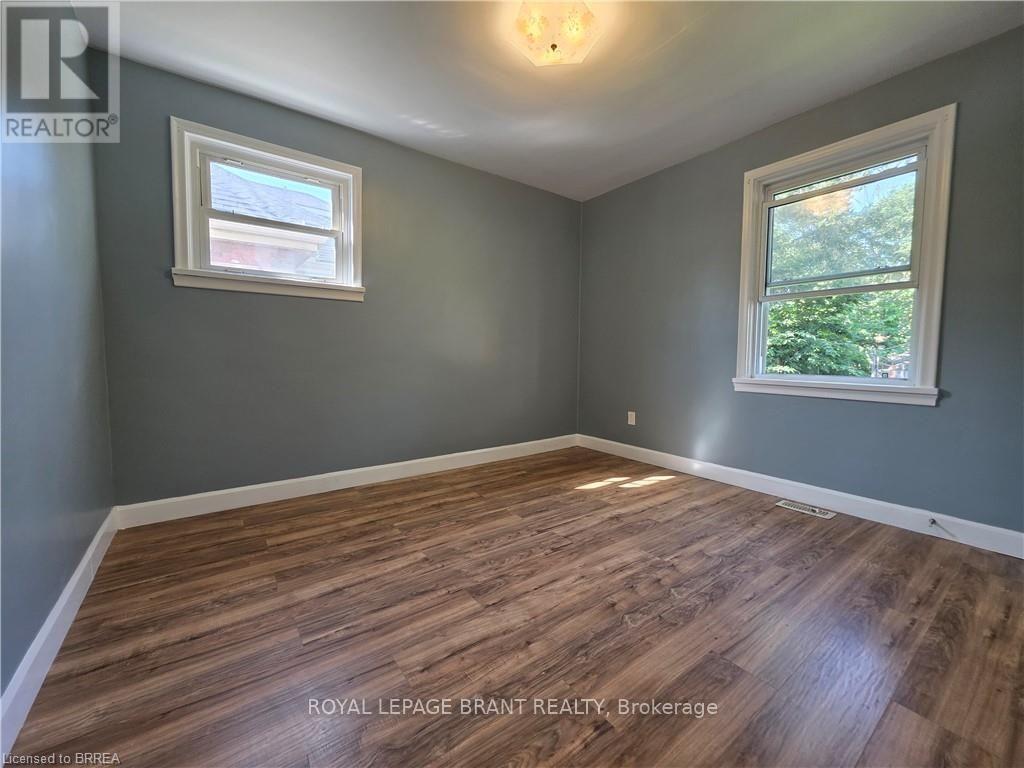 32 Forest Road, Brantford, Ontario  N3S 6W2 - Photo 36 - X13701778