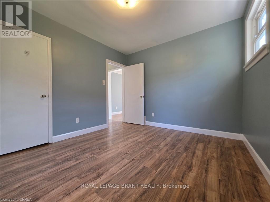 32 Forest Road, Brantford, Ontario  N3S 6W2 - Photo 37 - X13701778