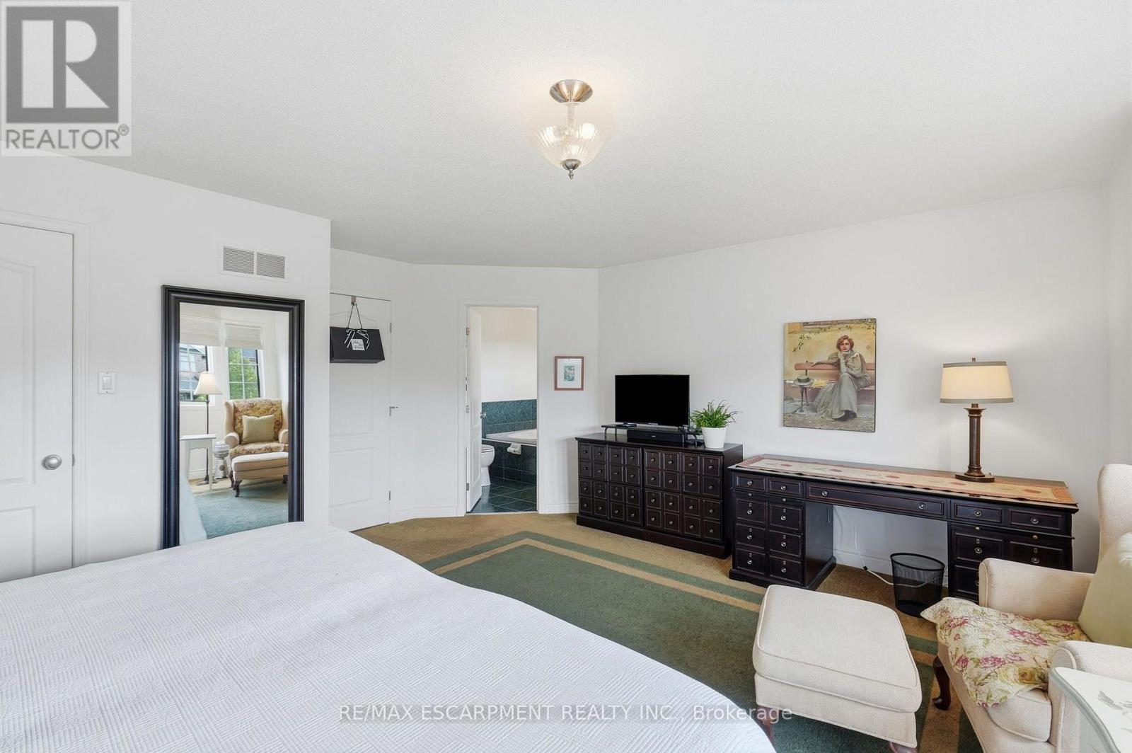64 Redfern Avenue, Hamilton, Ontario  L9C 7S4 - Photo 32 - X13701918