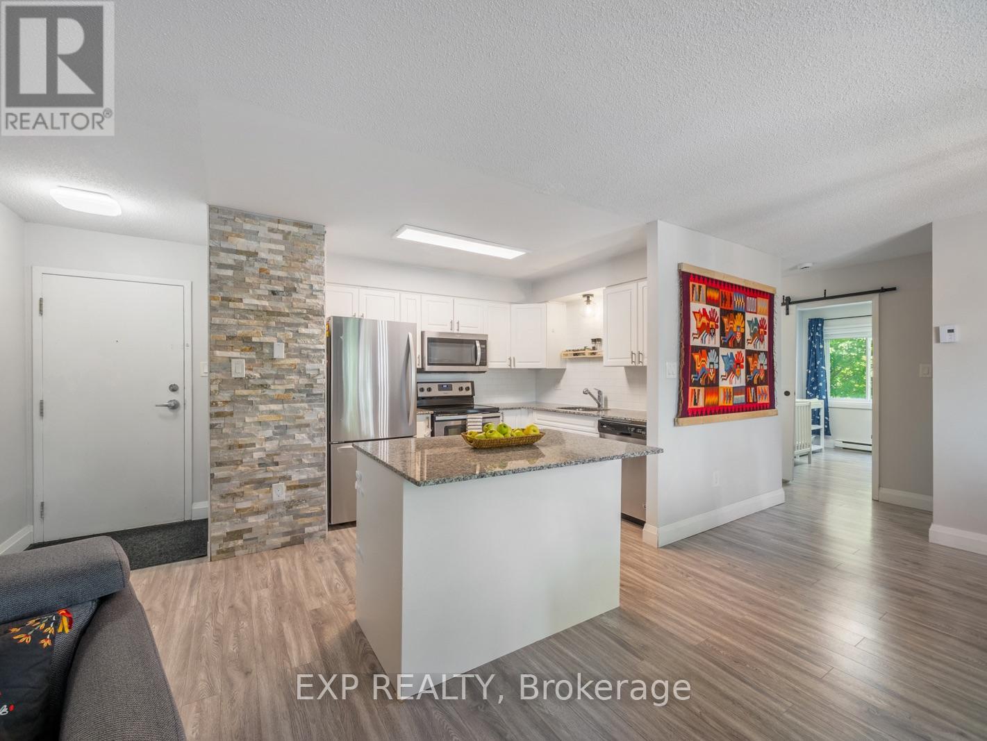301 - 276 Eiwo Court, Waterloo, Ontario  N2K 3M6 - Photo 5 - X13701940