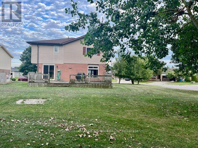 56 Edward Street, Mapleton, Ontario  N0G 1P0 - Photo 20 - X13701976