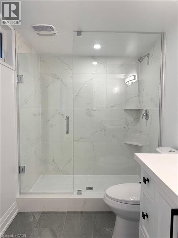 26 Greyfriar Drive Unit# 2, Hamilton, Ontario  L9C 4S2 - Photo 11 - 40857576