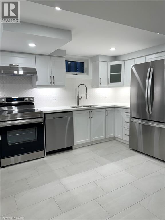 26 Greyfriar Drive Unit# 2, Hamilton, Ontario  L9C 4S2 - Photo 15 - 40857576