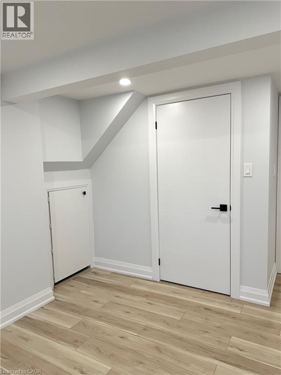 26 Greyfriar Drive Unit# 2, Hamilton, Ontario  L9C 4S2 - Photo 31 - 40857576