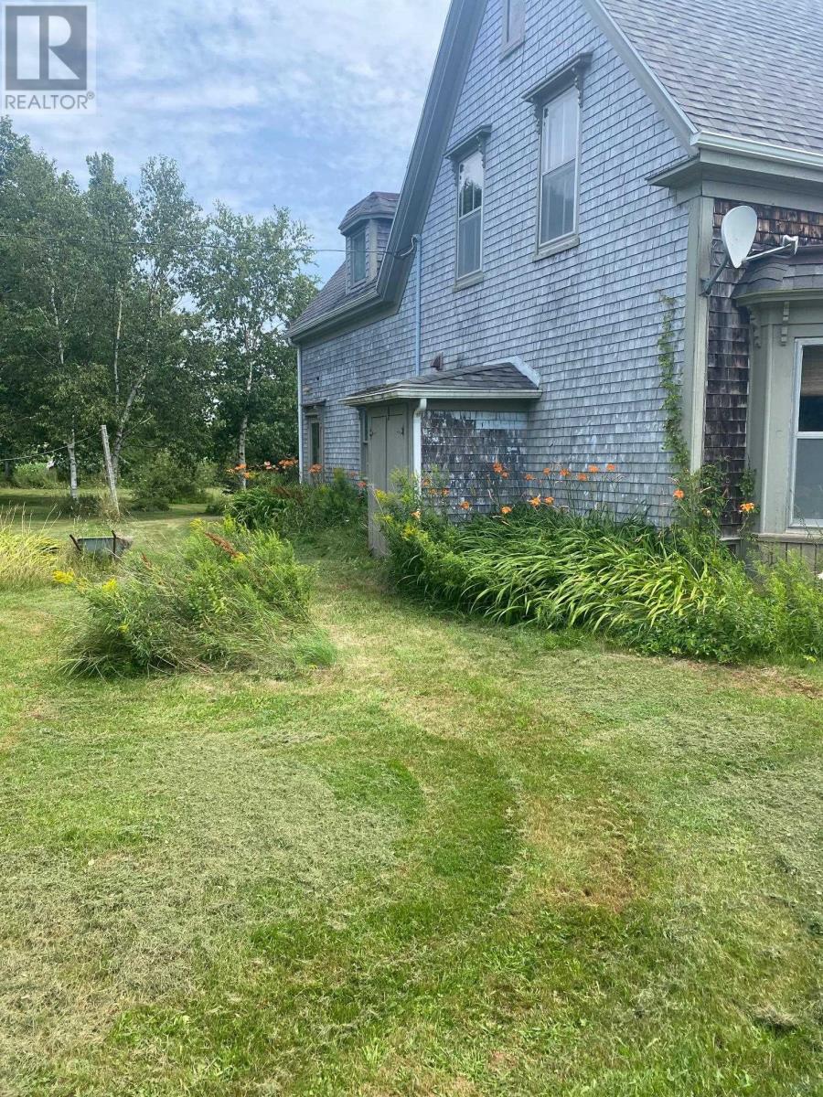 74 Larsen Lane, Mount Buchanan, Prince Edward Island  C0A 1A0 - Photo 2 - 202621240