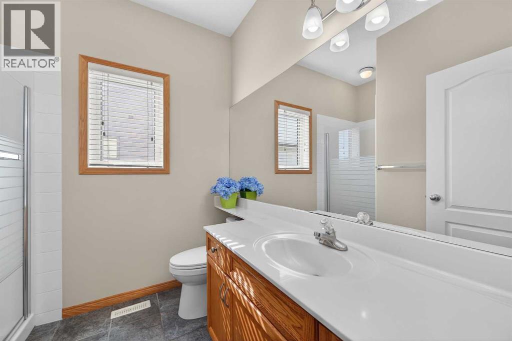 359 Rocky Ridge Drive NW, Calgary, Alberta  T3G 4X3 - Photo 11 - A2334046