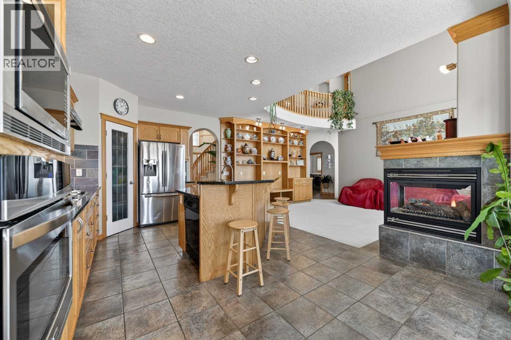 359 Rocky Ridge Drive NW, Calgary, Alberta  T3G 4X3 - Photo 18 - A2334046