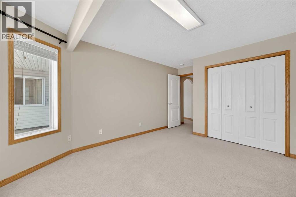 359 Rocky Ridge Drive NW, Calgary, Alberta  T3G 4X3 - Photo 44 - A2334046