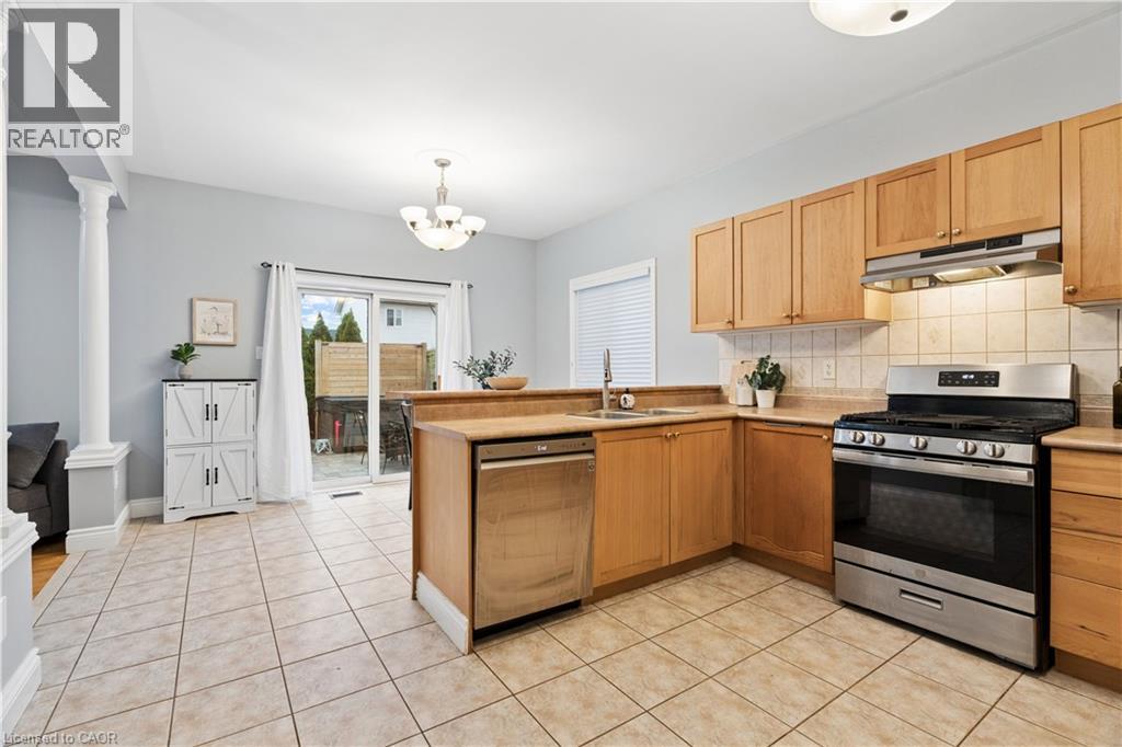 27 Spruce Boulevard, Acton, Ontario  L7J 2Y3 - Photo 9 - 40856552