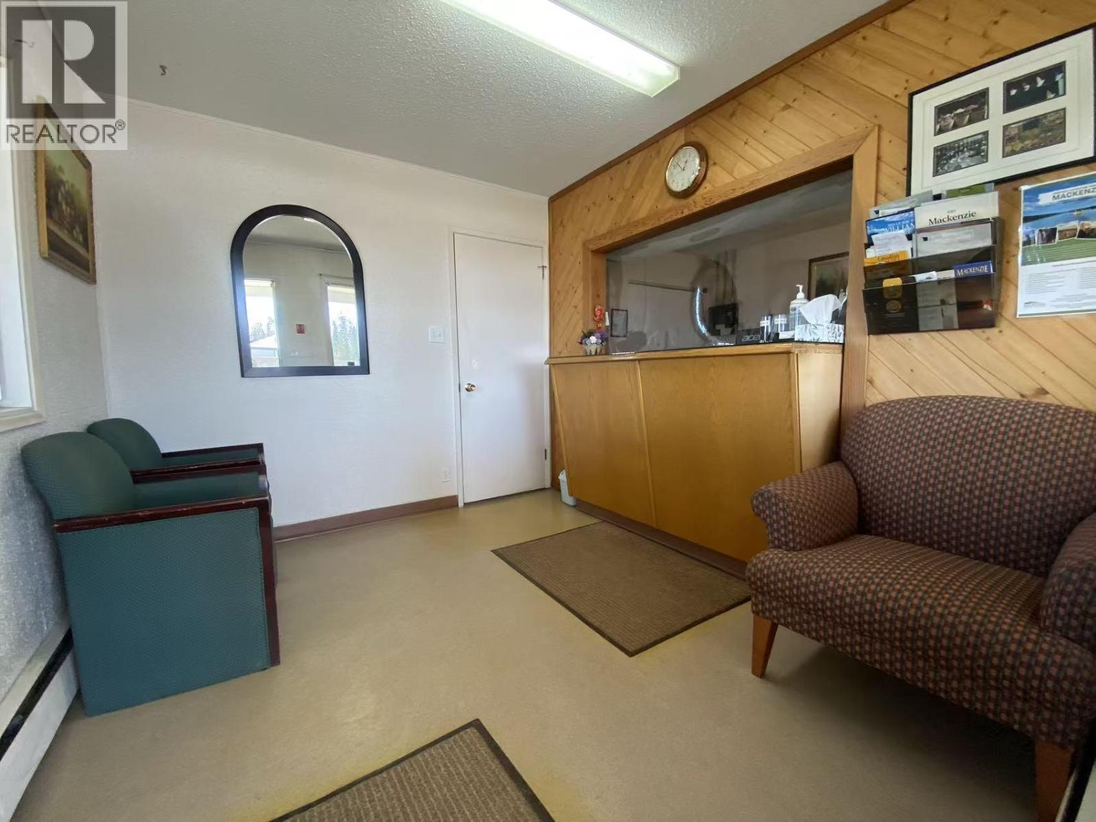 305 Mackenzie Boulevard, Mackenzie, British Columbia  V0J 2C0 - Photo 2 - C8081434