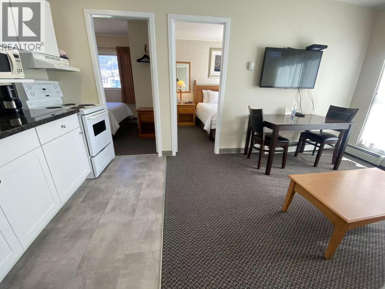 305 Mackenzie Boulevard, Mackenzie, British Columbia  V0J 2C0 - Photo 5 - C8081434